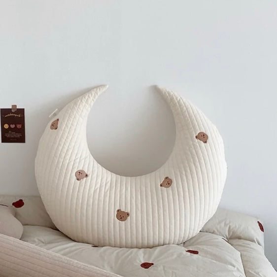 Nursing Pillow Moon
