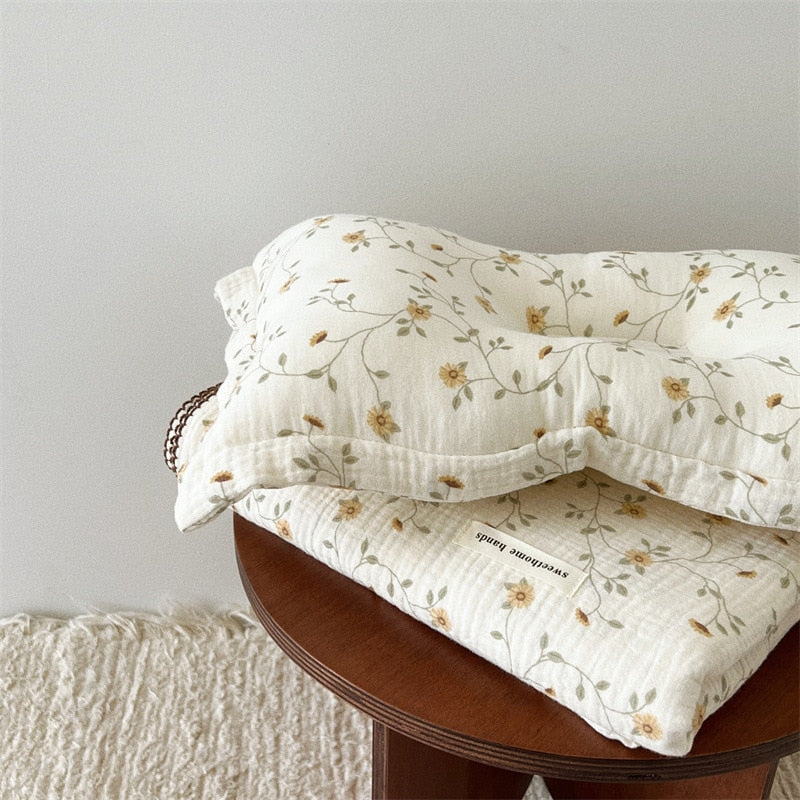 Floral Muslin Pillow & Blanket Set