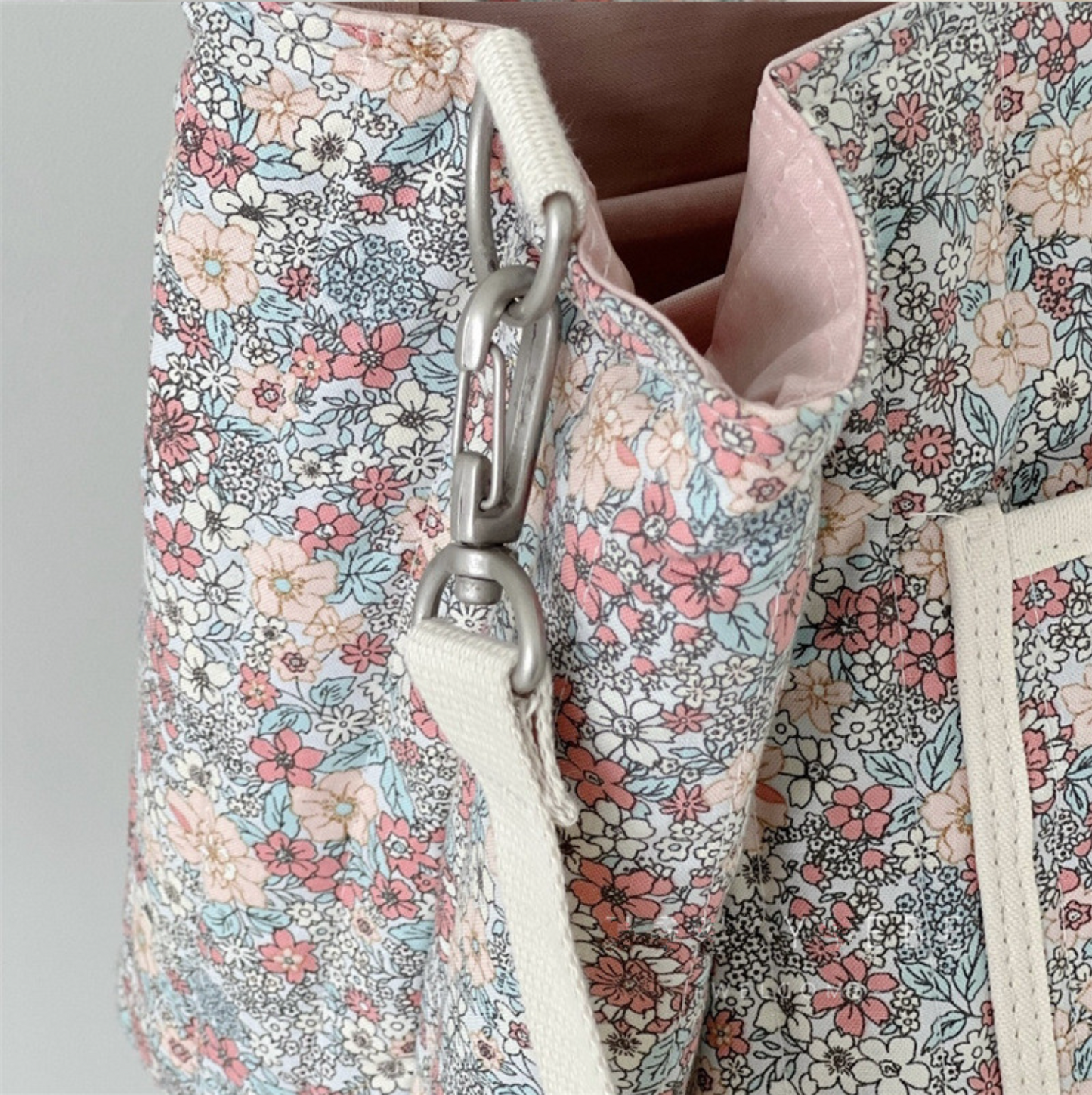 Flower Space Changing Bag