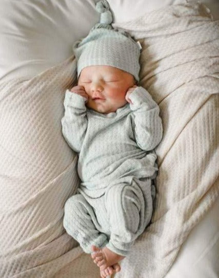 Ali Snuggle Outfit