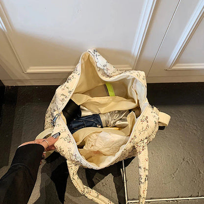 Changing Bag Bloom
